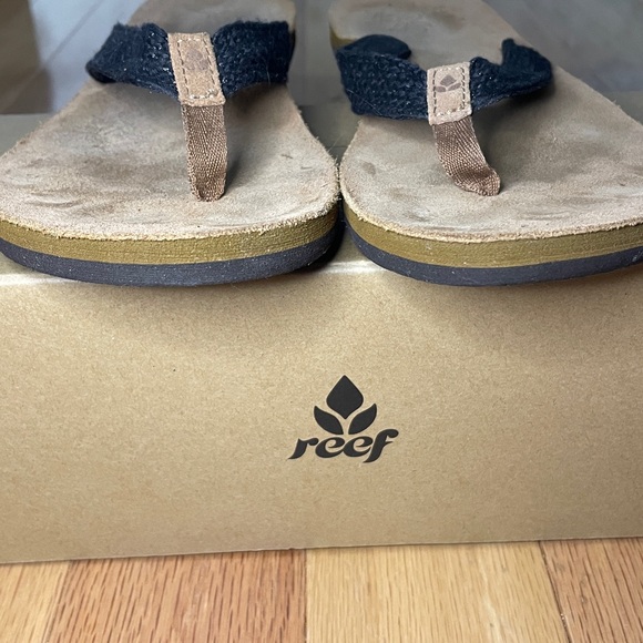 Reef Salty Air Flip Flops Black Woven Straps with Glitter. Womens size 8 - Picture 5 of 9